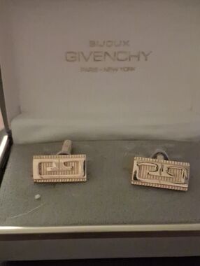 Givenchy Gold-Tone Rectangular Logo Cufflinks